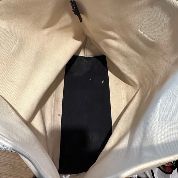 Saint Laurent canvas beach tote with leather trim - Picture 7 of 13